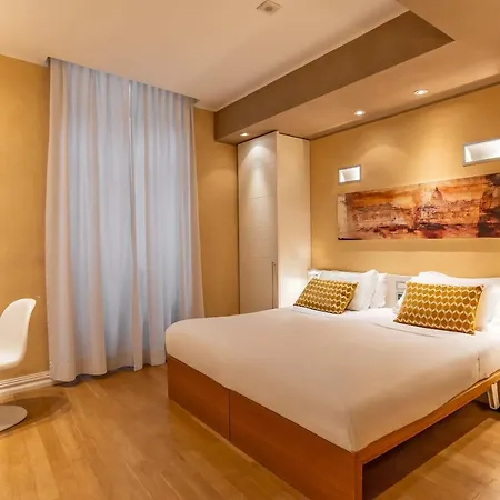 Otel White