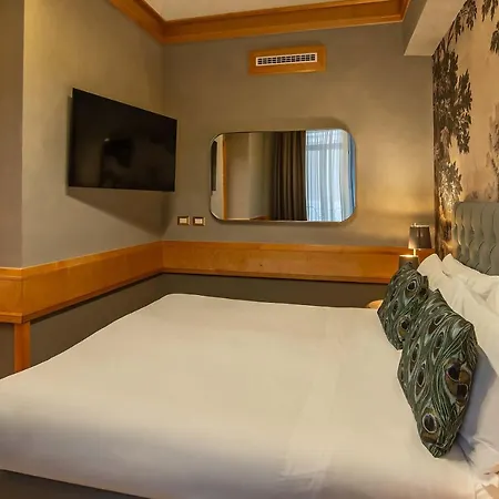 White Otel