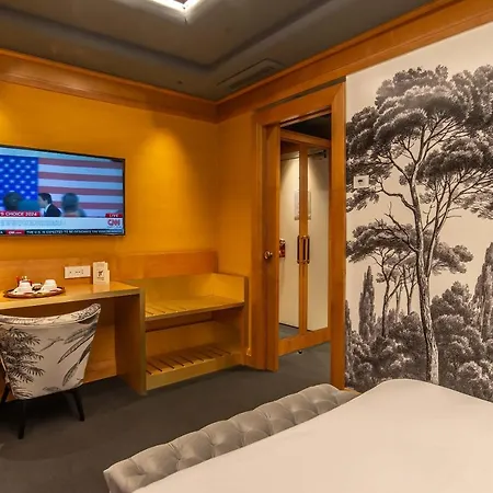 Hotel White Rome