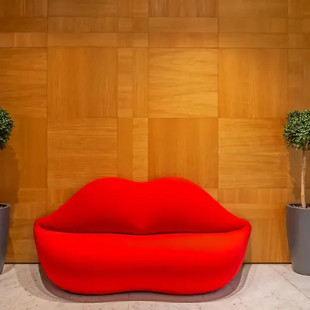 White Otel Roma