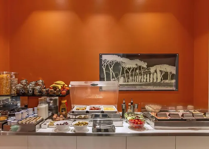 White מלון רומא