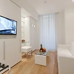 وايت 4* روما