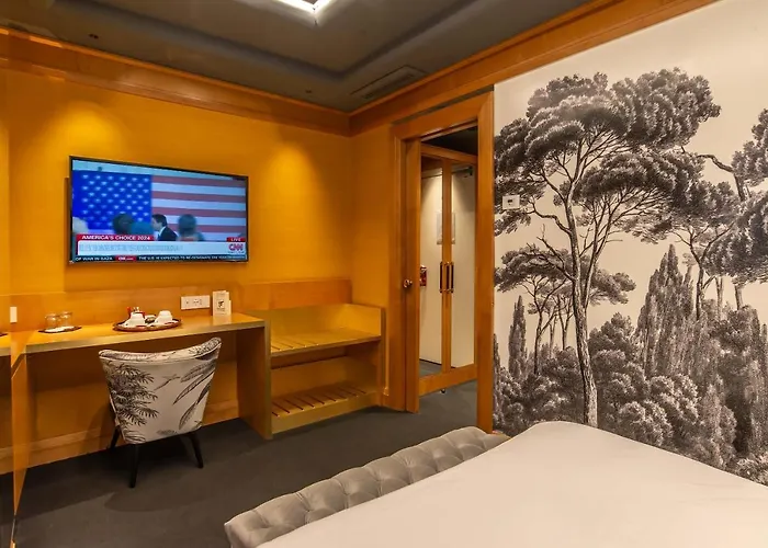 Hotell White Rom