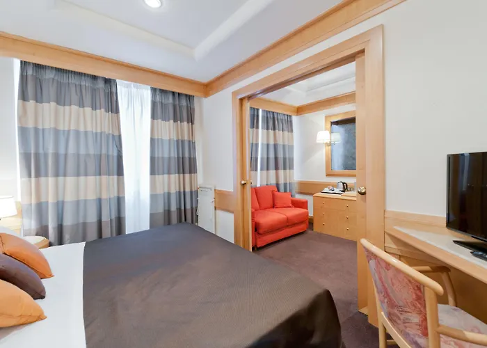 Hotell White