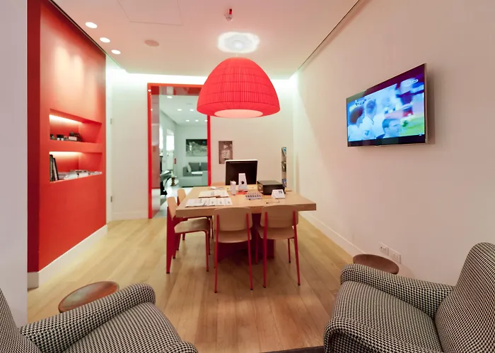 Hotell White